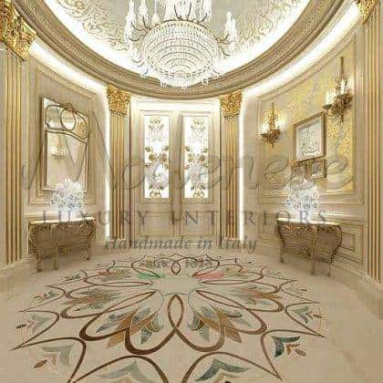 tasteful custom made solid wood majlis door refined handmade paiting detais finish elegant detail bespoke refined golden decorated fixed furniture collection luxury italian artisanal handmade production traditional home furnishing high-end quality opulent design royal villa made in Italy fabrics
