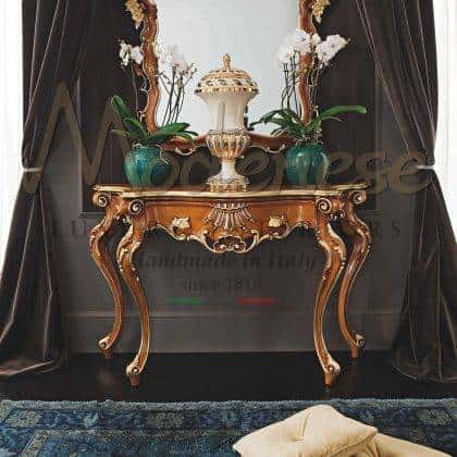 artisanal handmade carved venetian solid wood figured mirror manufacturing best quality refined finish made in Italy handcrafted furniture elegant gold details traditional venetian baroque mirror carved golden finish victorian best quality solid wood interiors ornamental furniture projects for elegant made in italy furnishing