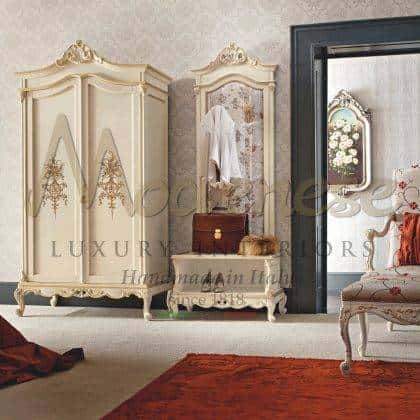 timeless and refined exclusive luxurious classic style home décor made in Italy elegant and sophisticated wardrobes classy unique italian design best traditional bespoke interiors majestic wardrobes opulent rich design high-end quality solid wooden interiors artisanal made in Italy custom-made sideboards manufacturing