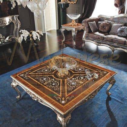Meubles de table basse de luxe majestueux, plateau incrusté en bois de style nacre, artisanat de style magnifique fabriqué en Italie, détails de feuille d'argent