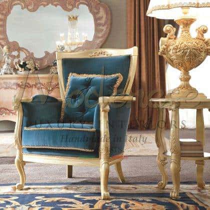 traditional baroque classic style made in Italy luxury armchair in solid wood handcrafted golden leaf finish luxury italian craftsmanship interiors majestic armchair elegant living room furniture ideas exclusive tailor-made home décor venetian classical unique design classic furniture high-end quality top made in Italy opulent ornamental furniture
