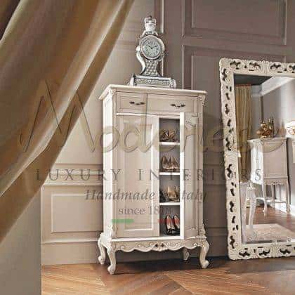 refined best quality handmade artisanal wardrobes production high-end made in Italy handcrafted furniture handmade carvings elegant white details majestic wardrobe ideas premium quality solid wood interiors ornamental interiors elegant home decorations royal palace traditional timeless baroque design