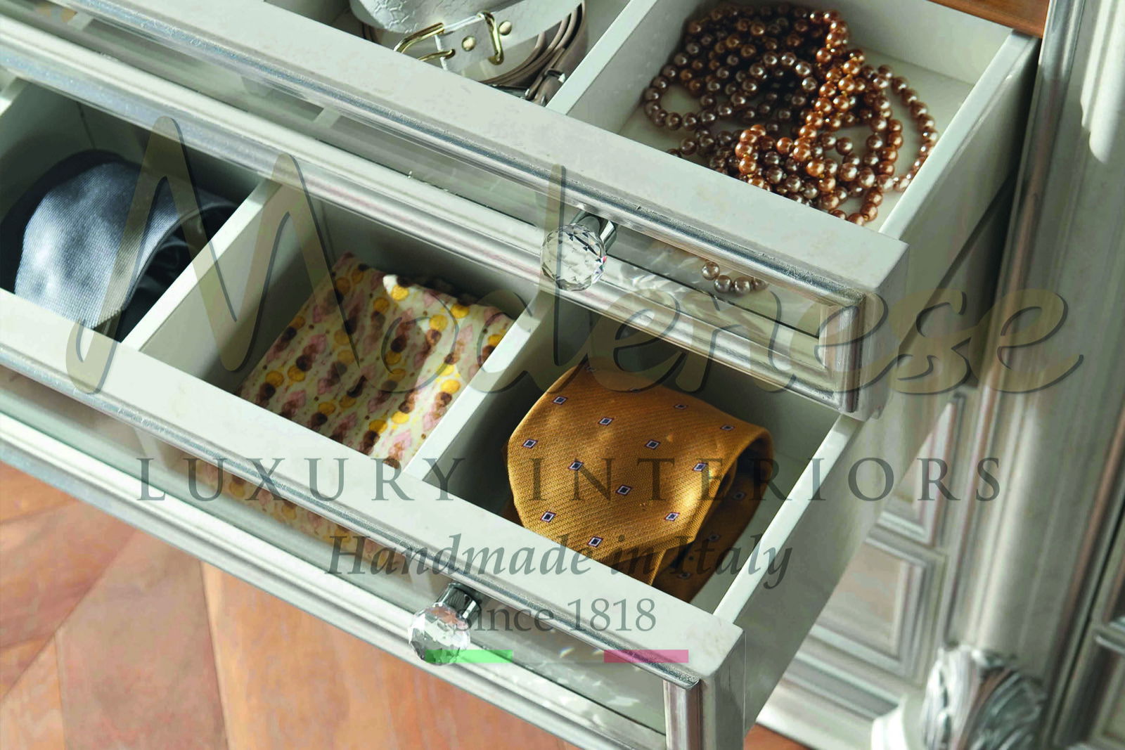 高端室内设计解决方案奢华生活意大利手工制作卧室衣柜步入式封闭服装渴望功能家居创意解决方案定制专属室内意大利风格