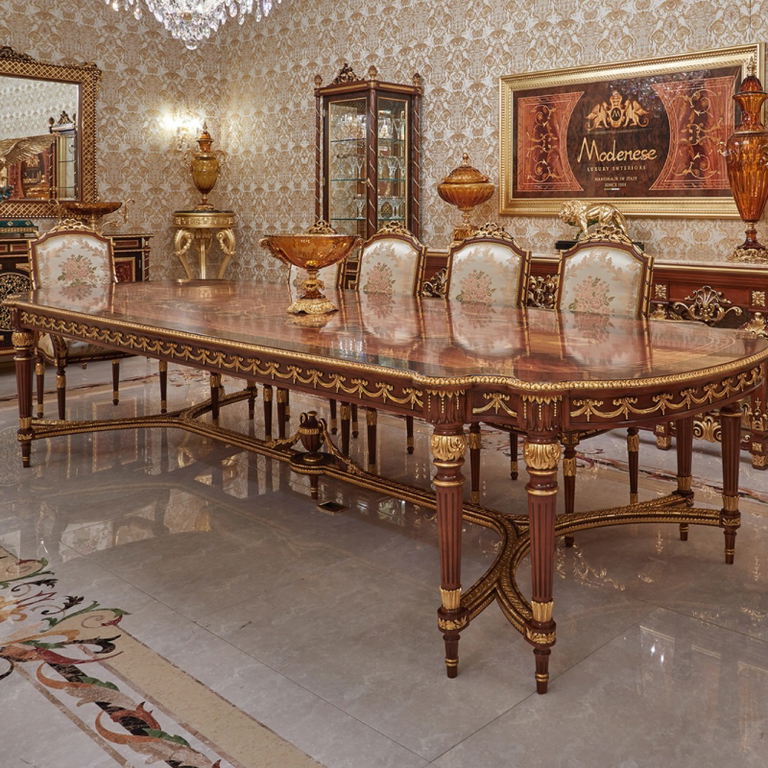 HOW TO CREATE A LUXURIOUS DINING ROOM FOR THE ROYAL VILLA