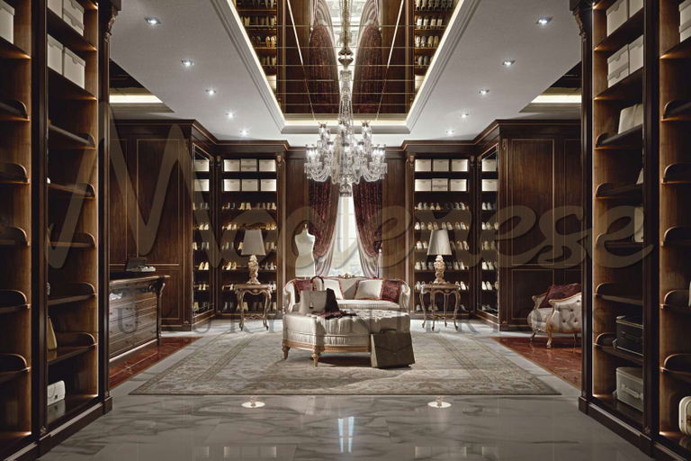 Classical Walk in Closet Design