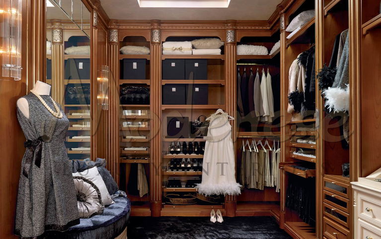 DRESSING ROOM DESIGN FOR HOUSE IN LONDON, GREAT BRITAIN