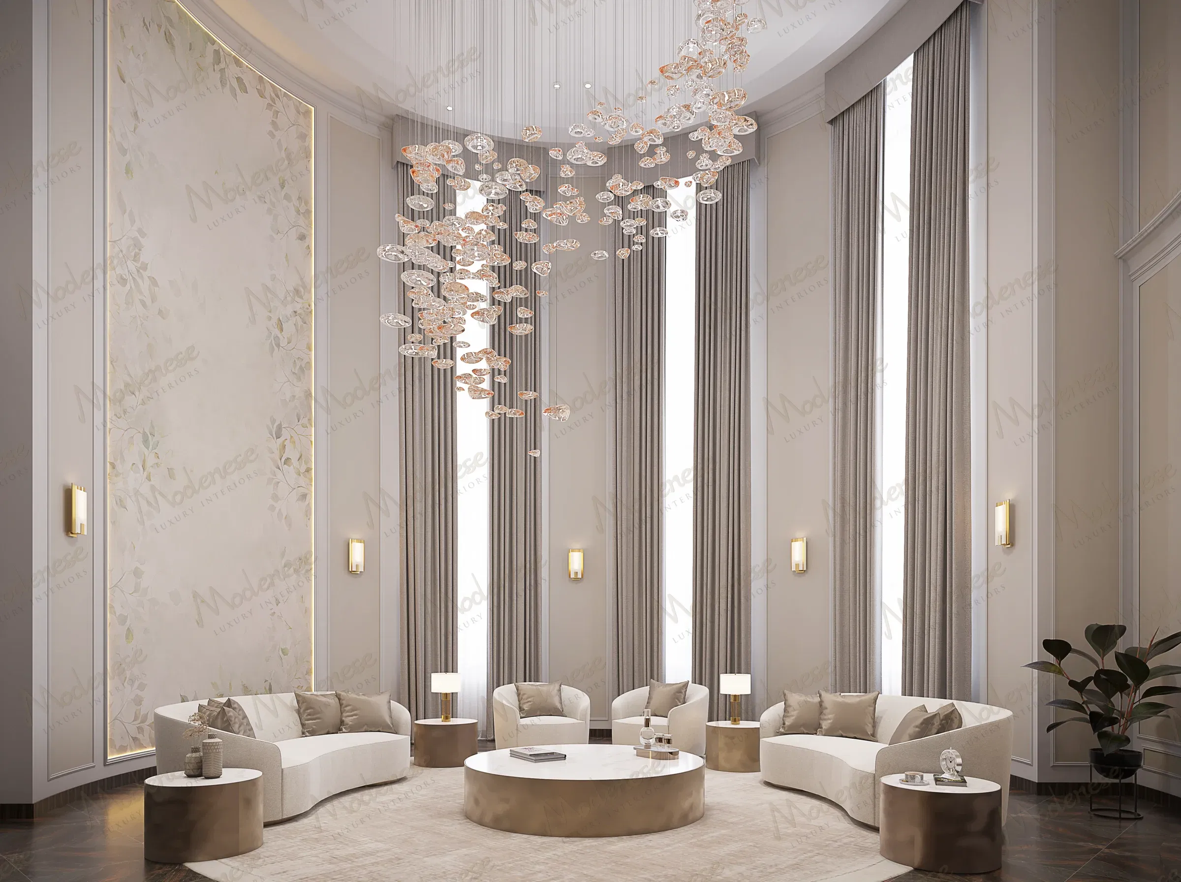 Salon moderne à plafond élevé dans une villa portugaise avec des canapés courbes blancs, de hautes draperies grises, un lustre sculptural en verre et des appliques murales minimalistes