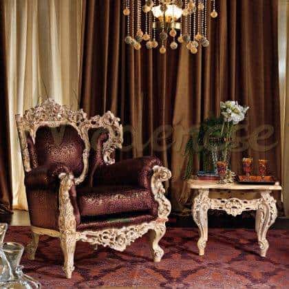 bespoke unique exclusive handcrafted venetian armchair for royal palaces and villas best decorations custom-made fabrics and finishes ornamental solid wood armchairs ideas handcrafted in Italy by skilled artisans best quality traditional baroque venetian victorian classic luxury style exclusive home décor interiors handmade high-end carvings