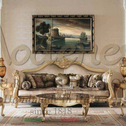 royal palace sofa set elegant living room ideas full golden leaf finish timeless design opulent sofa armchairs precious classic design made in Italy fabrics luxury living lifestyle solid wood sofas structures top quality italian craftsmanship custom-made furniture decorations handmade inlaid coffee tables top traditional marquetry