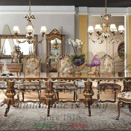 jídelní stůl z masivního dřeva na míru tradiční benátský styl ručně vyřezávaný nábytek do jídelny na míru ručně vykládaná horní deska elegantní italská výroba klasické dřevěné židle královský luxusní design exkluzivní palácový nábytek jedinečný klasický luxusní nábytek pičková kvalita ornamentální čalounění barokní nábytek exkluzivní výrob