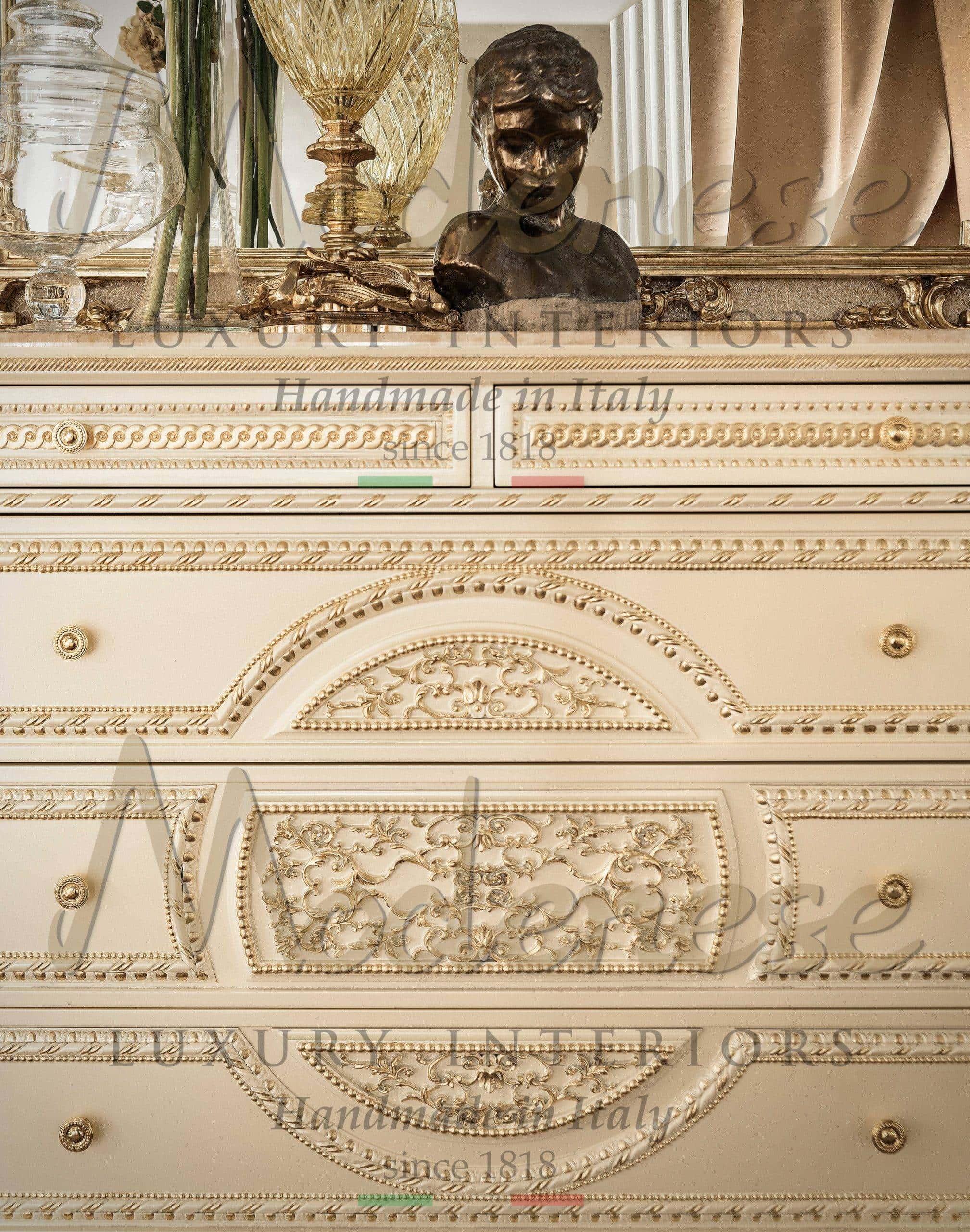 Tavolo da trucco - Via Roma, 92, 35040 Casale di Scodosia PD, Italy -  Modenese Luxury Interiors