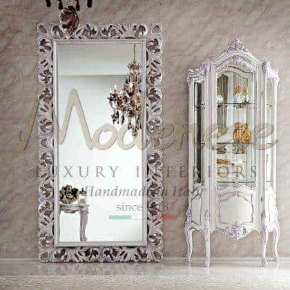 unique majestic italian furniture refined figured floor mirror exclusive furniture handcrafted decorative frame details handmade top customized mirror furniture classical baroque style details finishes unique exclusive solid wooden luxury furniture manufacturing made in Italy top solid wood materials