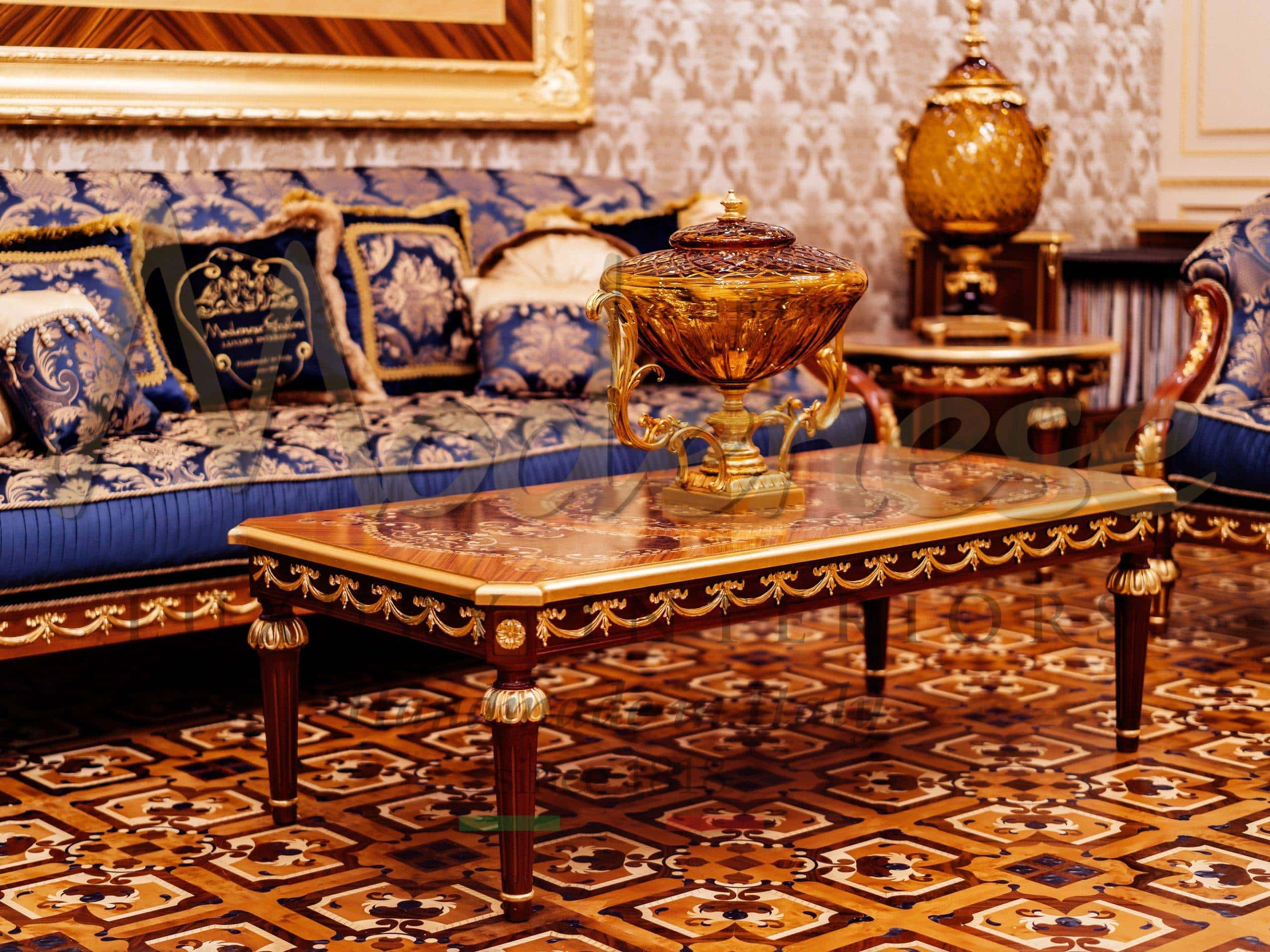 interiérový design výběr služeb italský design vkusný luxus klasika na míru rafinované doplňky elegantní dekorace pro krlovské rezidenční projekty barokní detaily zlato zlatý opulentní desig