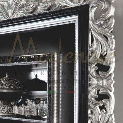 best italian furniture manufacturing top quality made in Italy handcrafted baroque carved frame exclusive design cabinet tv unit in solid wood high-end materials handmade carvings and tailor-made black tv unit premium quality refined interiors traditional royal palace top decoration ornamental victorian timeless home furnishing projects
