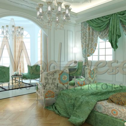 Green Accents with White For Luxurious Bedroom