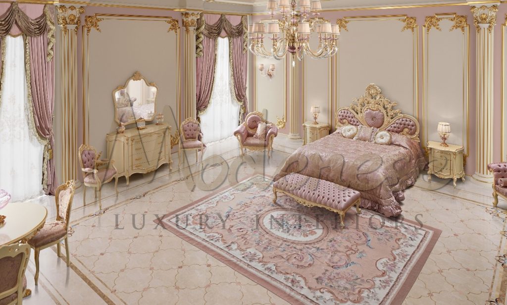 Traditional Italian Decor: The Allure of Cotton and Silk – Modenese Luxury  Furniture